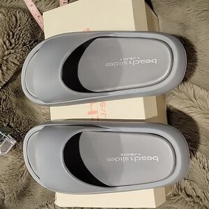 Beach slides by J/Slides New in box 9